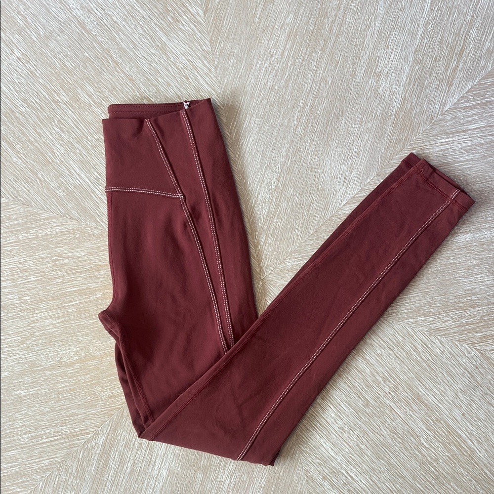 Glyder Contrast Leggings in Merlot